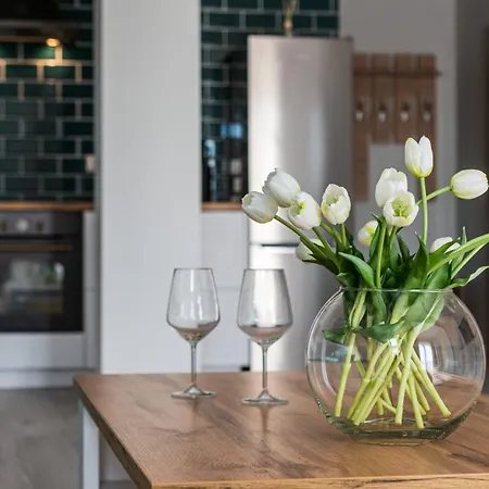 Roza Wiatrow Gizycko, Sun & Snow * גיז'יצקו